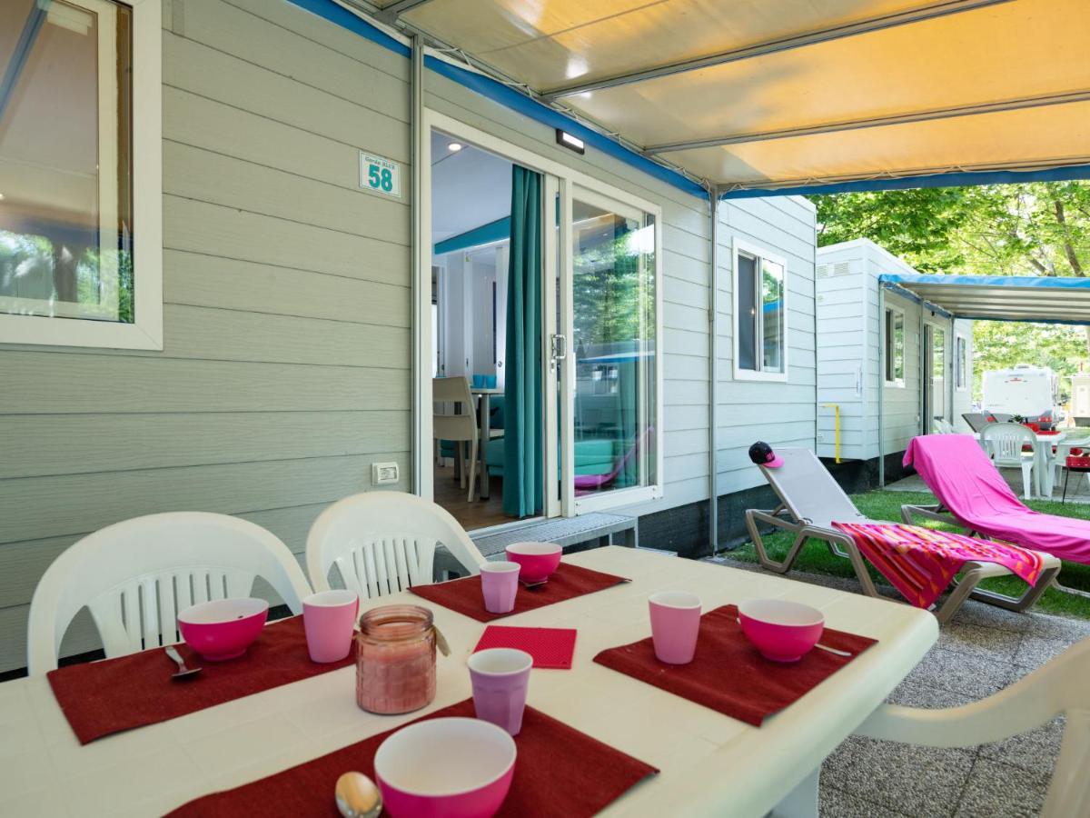 Holiday Home Garda Blue By Interhome Ривольтелла Экстерьер фото