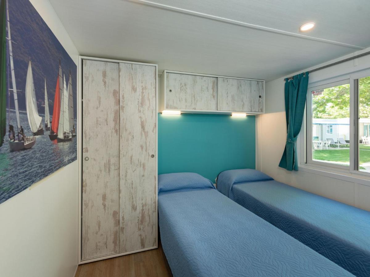 Holiday Home Garda Blue By Interhome Ривольтелла Экстерьер фото